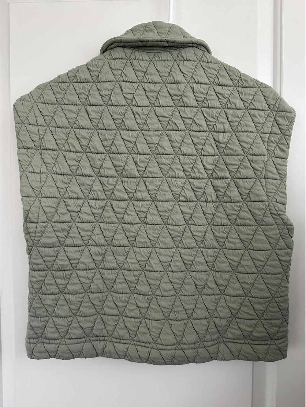 Mango Quilted Vest with Buttons NWT Pastel Green XS - Picture 5 of 9